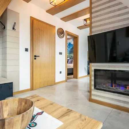 Golden - Mountain View