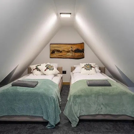 Golden - Mountain View