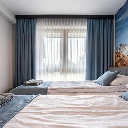 Golden - Mountain View Apartment
