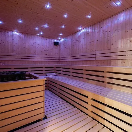 Golden - Mountain View *