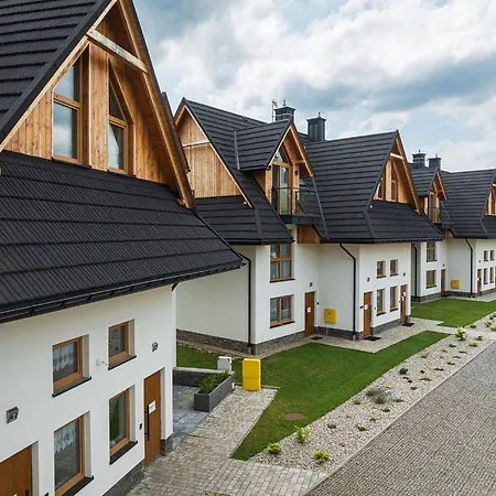 Golden - Mountain View Appartement *