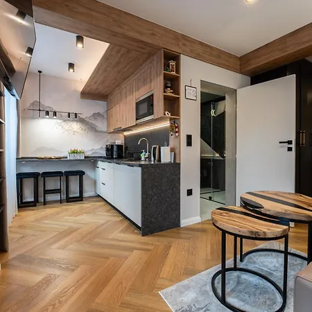 Apartman Ksiezycowe - Mountain View By Golden Zakopane