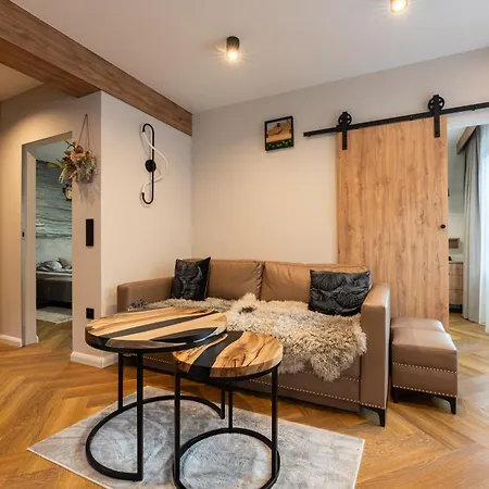 דירה Ksiezycowe - Mountain View By Golden