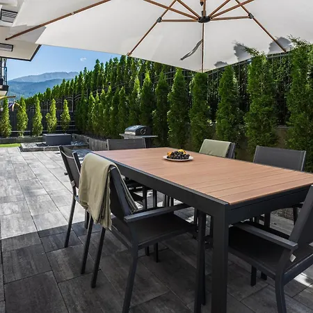 Golden - Mountain View Appartement